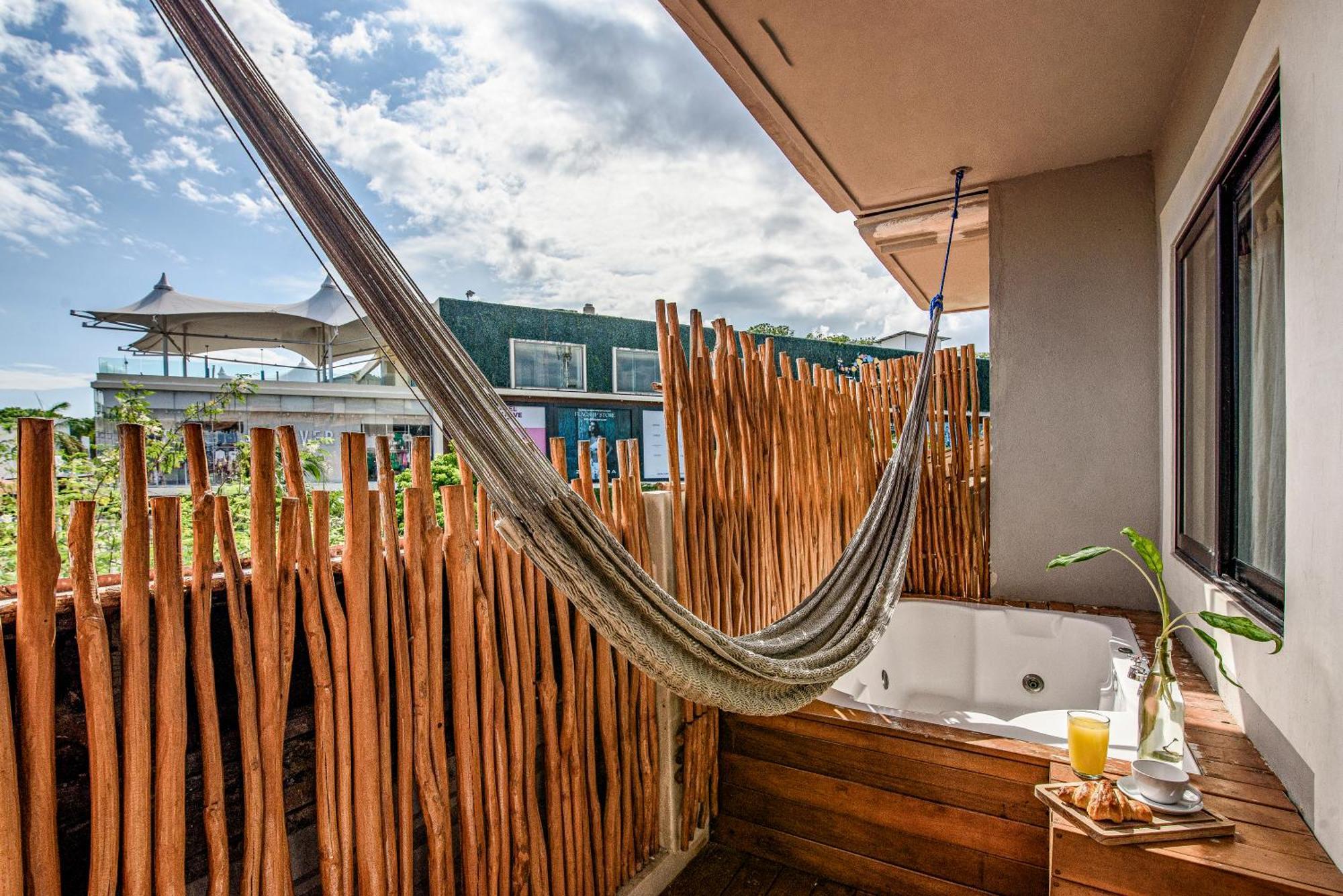 Caribbean Paradise Hotel & Spa - 5Th Avenue بلايا ديل كارمن الغرفة الصورة