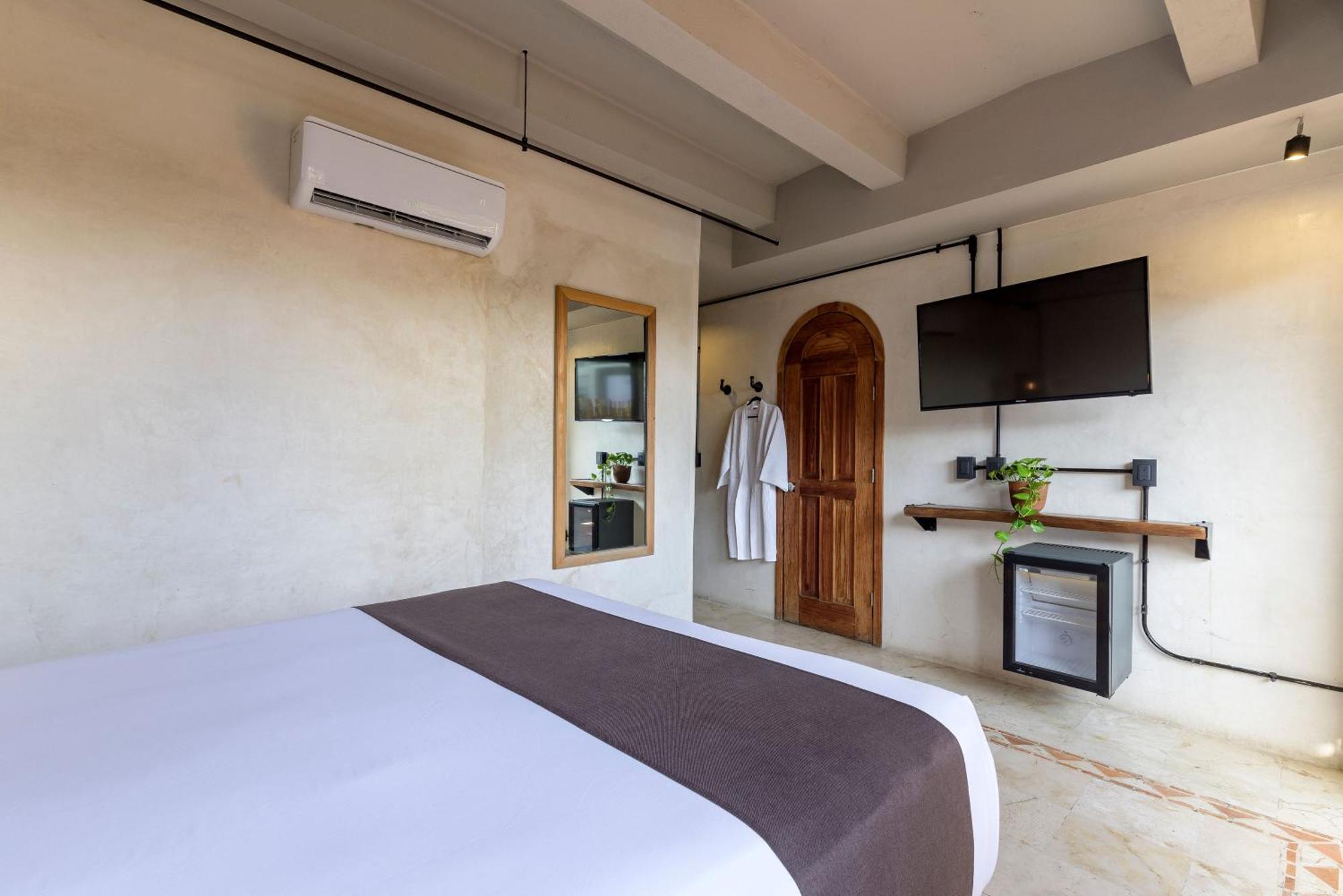 Caribbean Paradise Hotel & Spa - 5Th Avenue بلايا ديل كارمن المظهر الخارجي الصورة